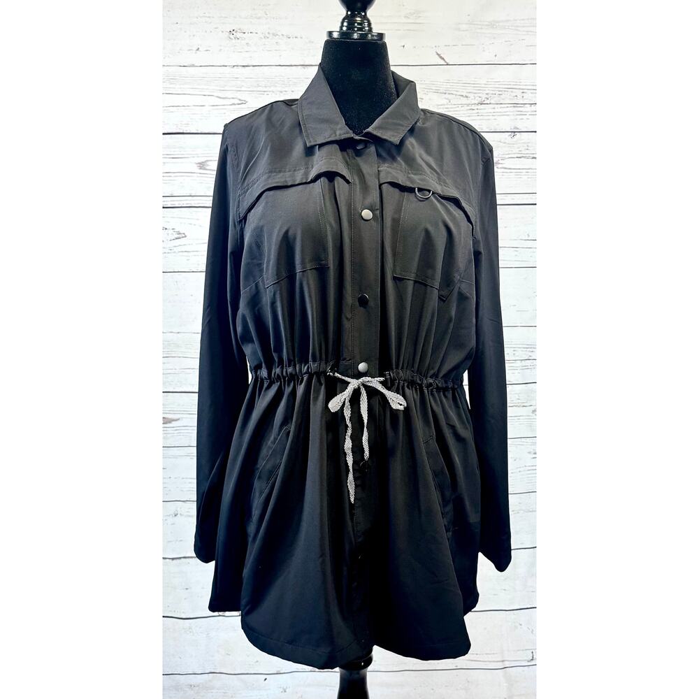 Torrid - Black Happy Camper Stretch Woven Anorak Jacket: NWT Size 2